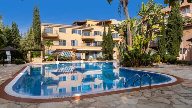 Peyia Gardens Flat 002 – 2 phòng ngủ, Block D